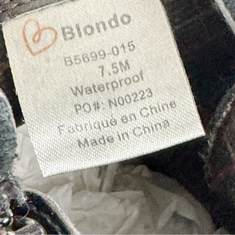 Blondo Waterproof Black Suede Wedge Rain Bootie Sz 7.5 Winter Outdoors Gorpcore